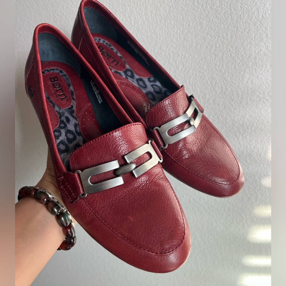Born Wine/Red Buckle Leather Loafers Classic